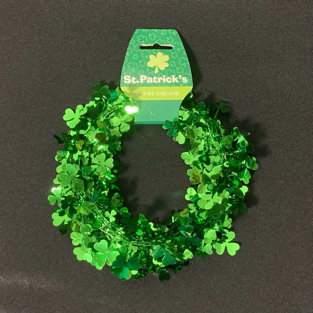 Saint Patrick’s Day Green Shamrock Clovers Reflective 25” Wire Garland